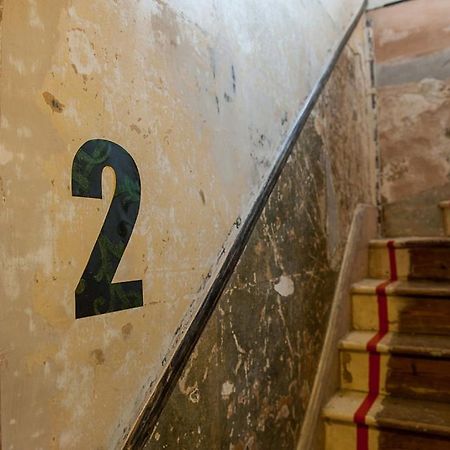 Mike'S Guesthouse Лондон Экстерьер фото