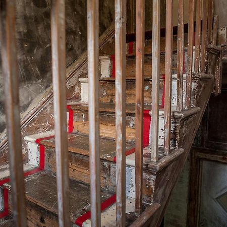 Mike'S Guesthouse Лондон Экстерьер фото