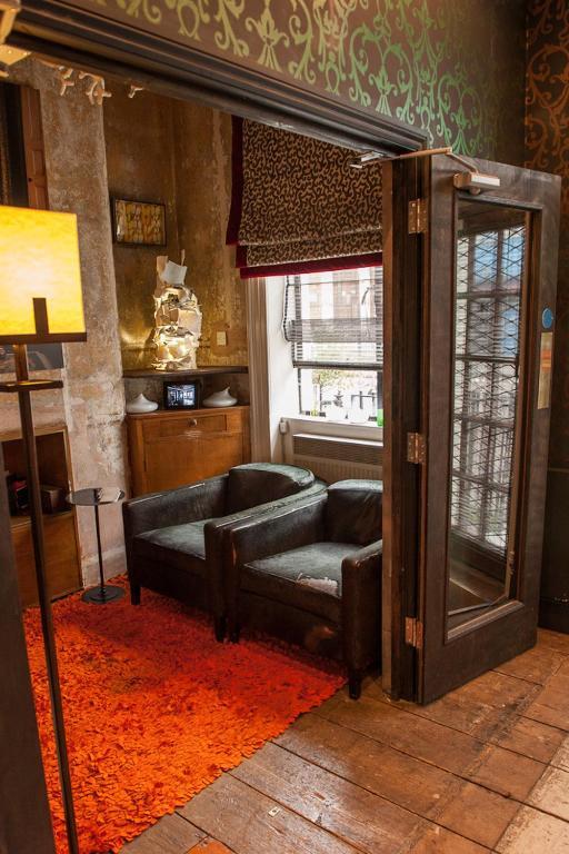 Mike'S Guesthouse Лондон Экстерьер фото